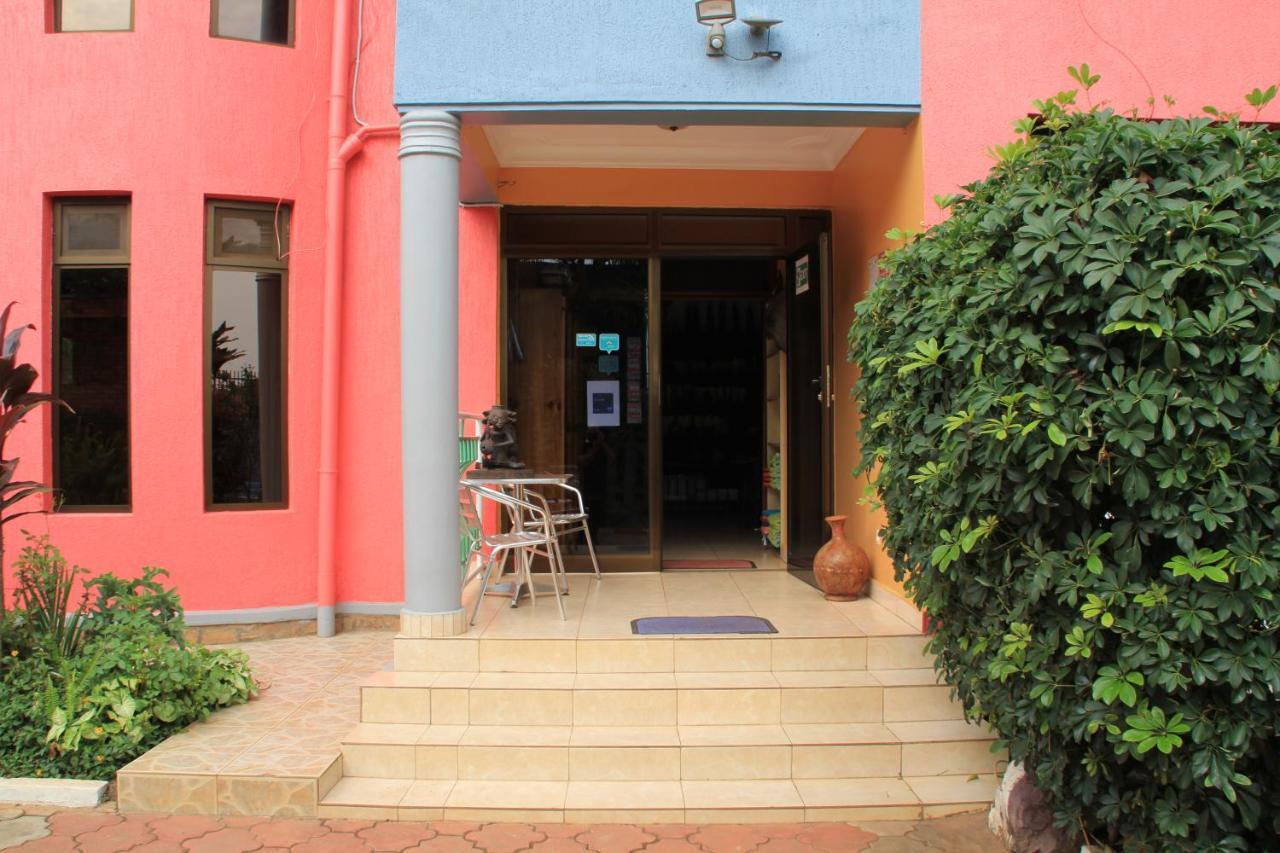 Umusambi B&B 키갈리 외부 사진