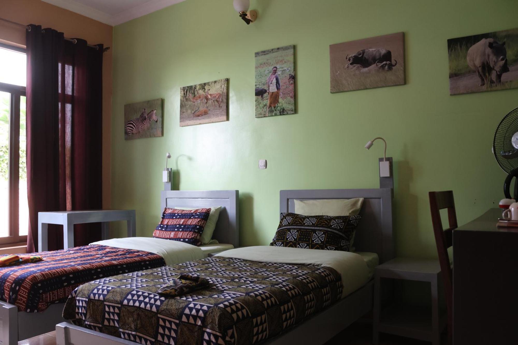 Umusambi B&B 키갈리 외부 사진