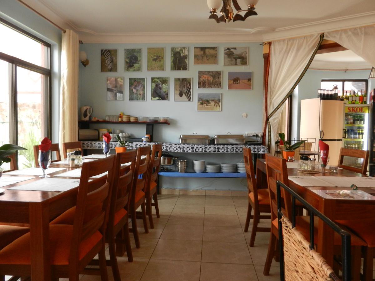 Umusambi B&B 키갈리 외부 사진
