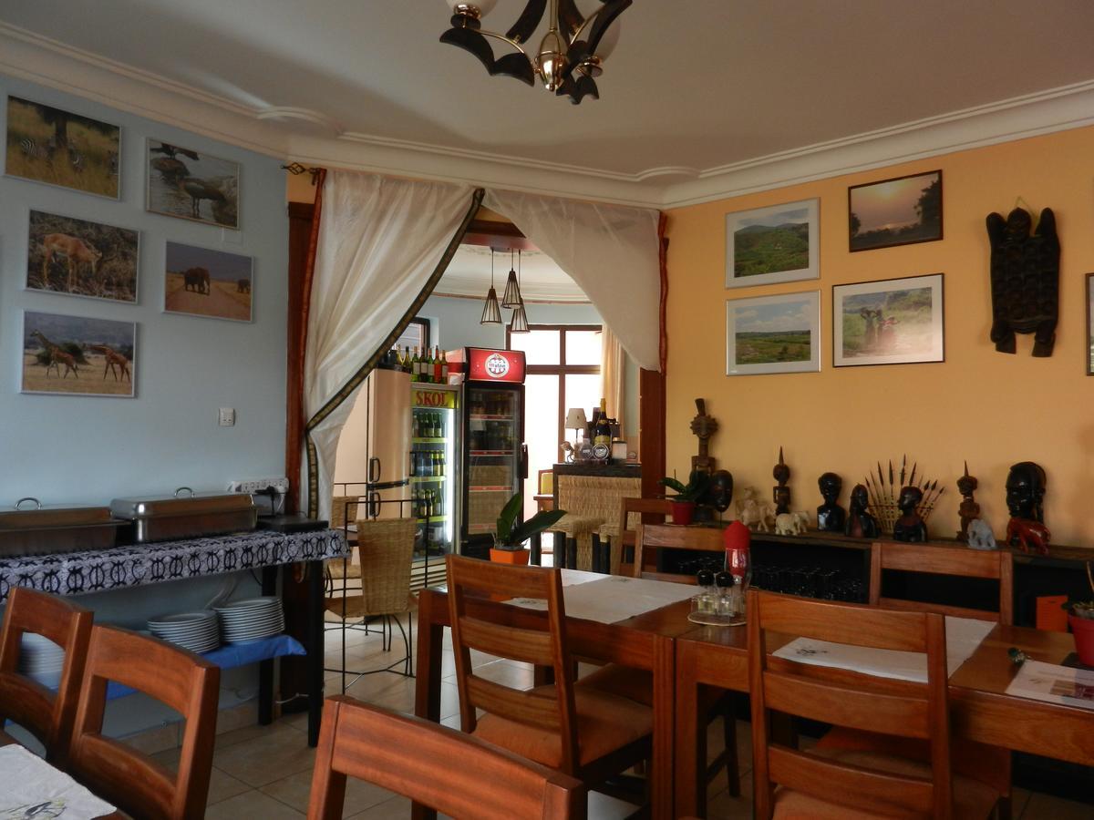 Umusambi B&B 키갈리 외부 사진